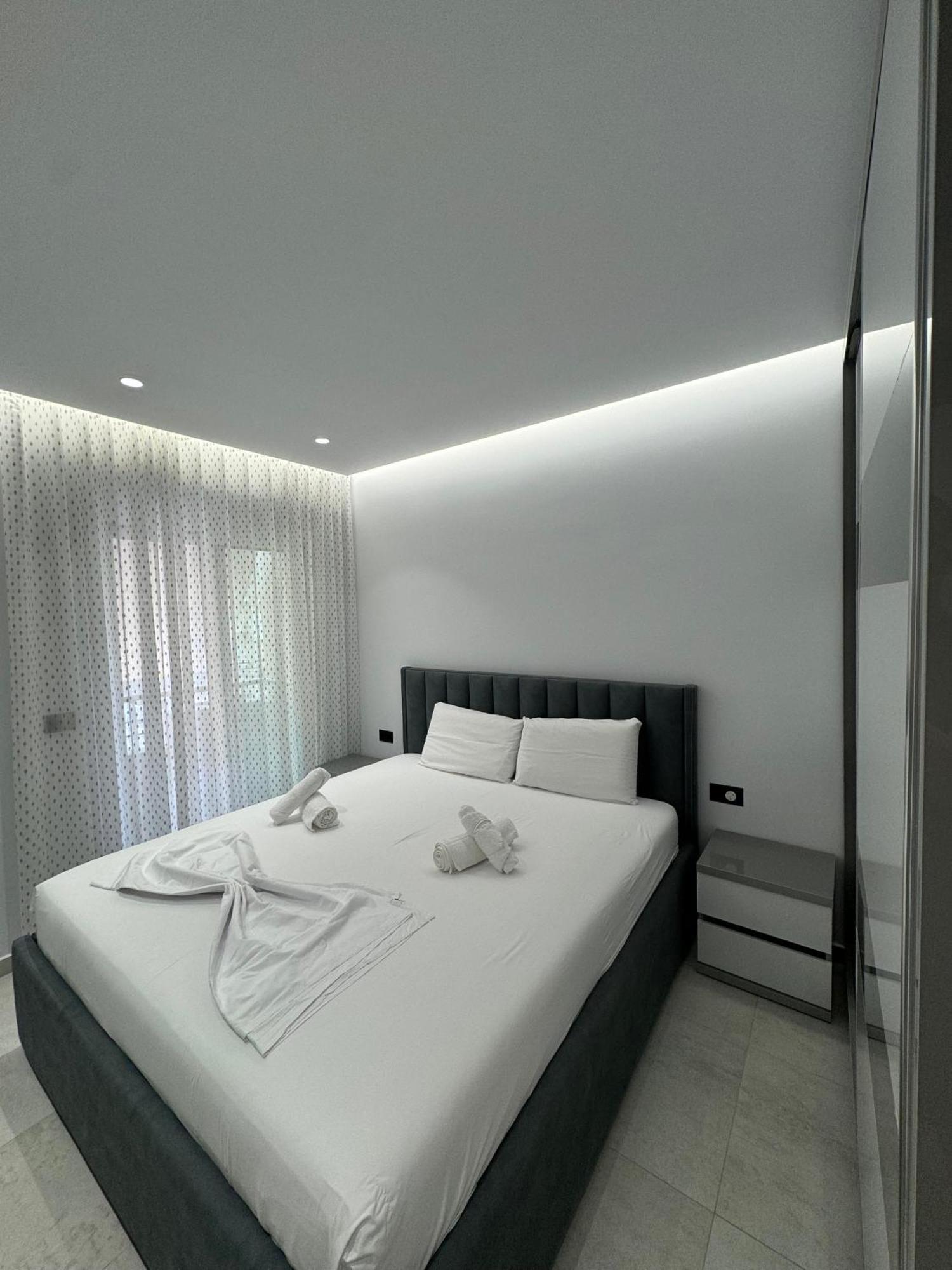 Alpha Lux Apartment Саранде Екстериор снимка